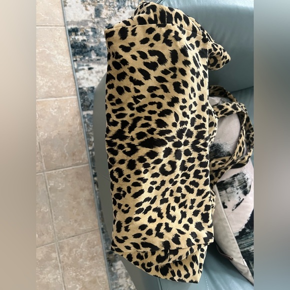 Martin & Barnett San Francisco Leopard-Print Tote in Tan and Black - Picture 2 of 4